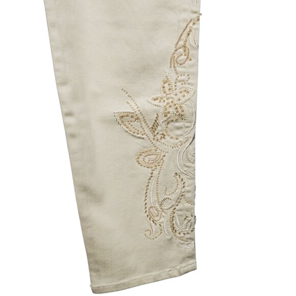 NWT Chicos Pull-On Jegging Jeans Women's 6 (0.5R) White Embroidered Beaded - Picture 5 of 9